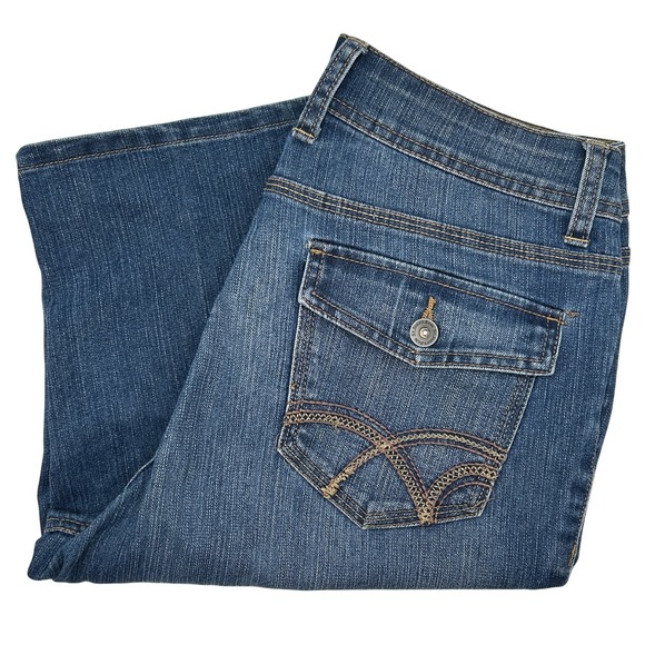St John's Bay Denim Bermuda Shorts Pockets Dark Wash Womens Size 10 - Picture 1 of 8